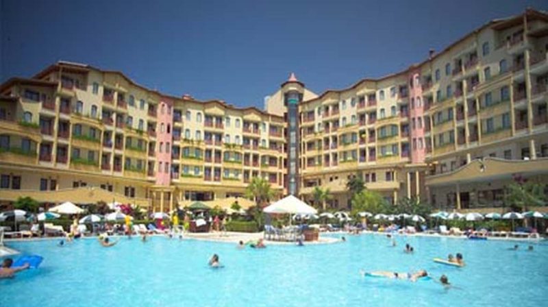 Akahan Otel / Çolaklı
